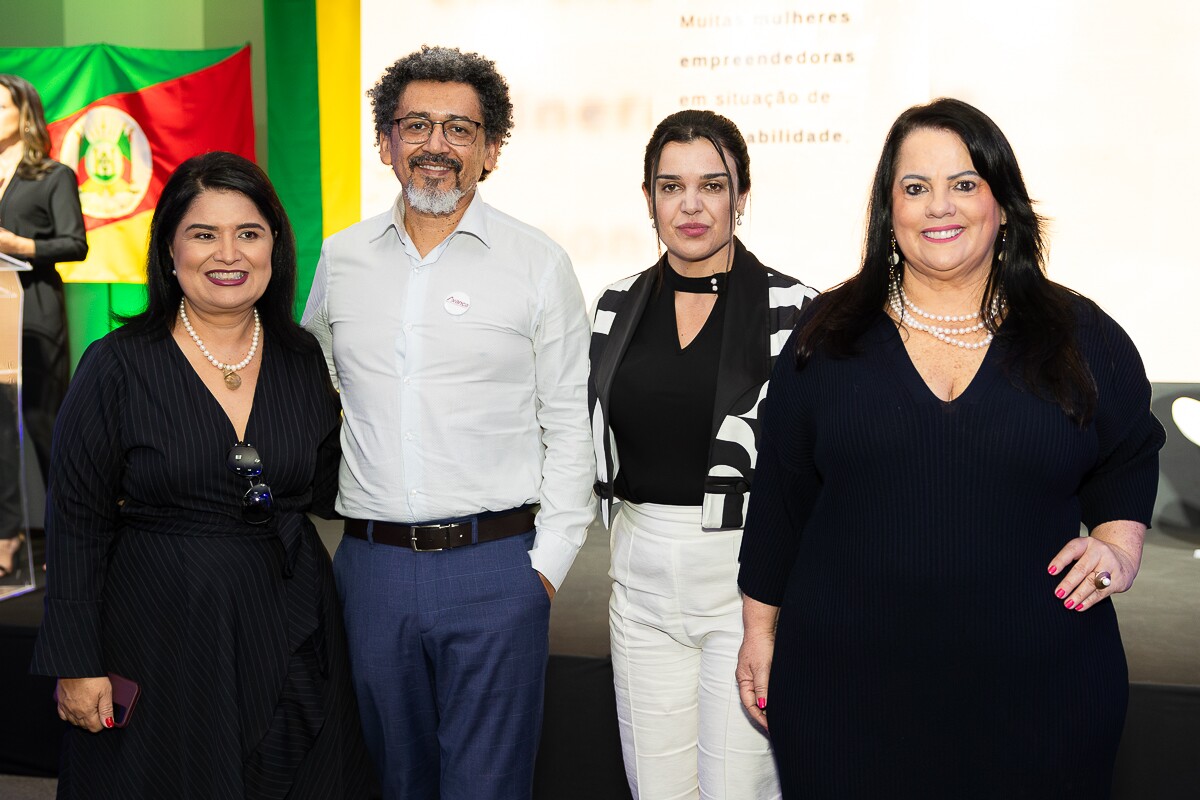 Katia Cubel, Silvio Ramão, Giselle Ferreira e Tânia Costa
