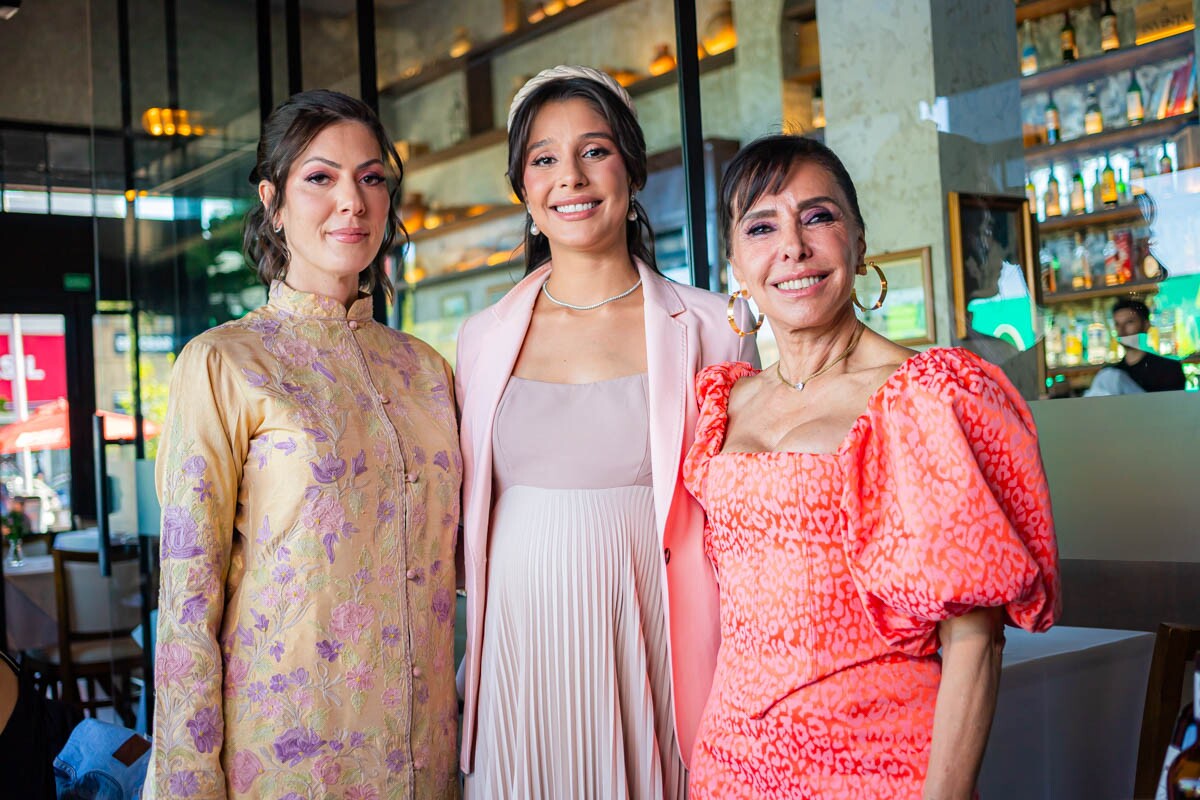 Lara Torres, Pri Sanchez e Cleucy Estevão