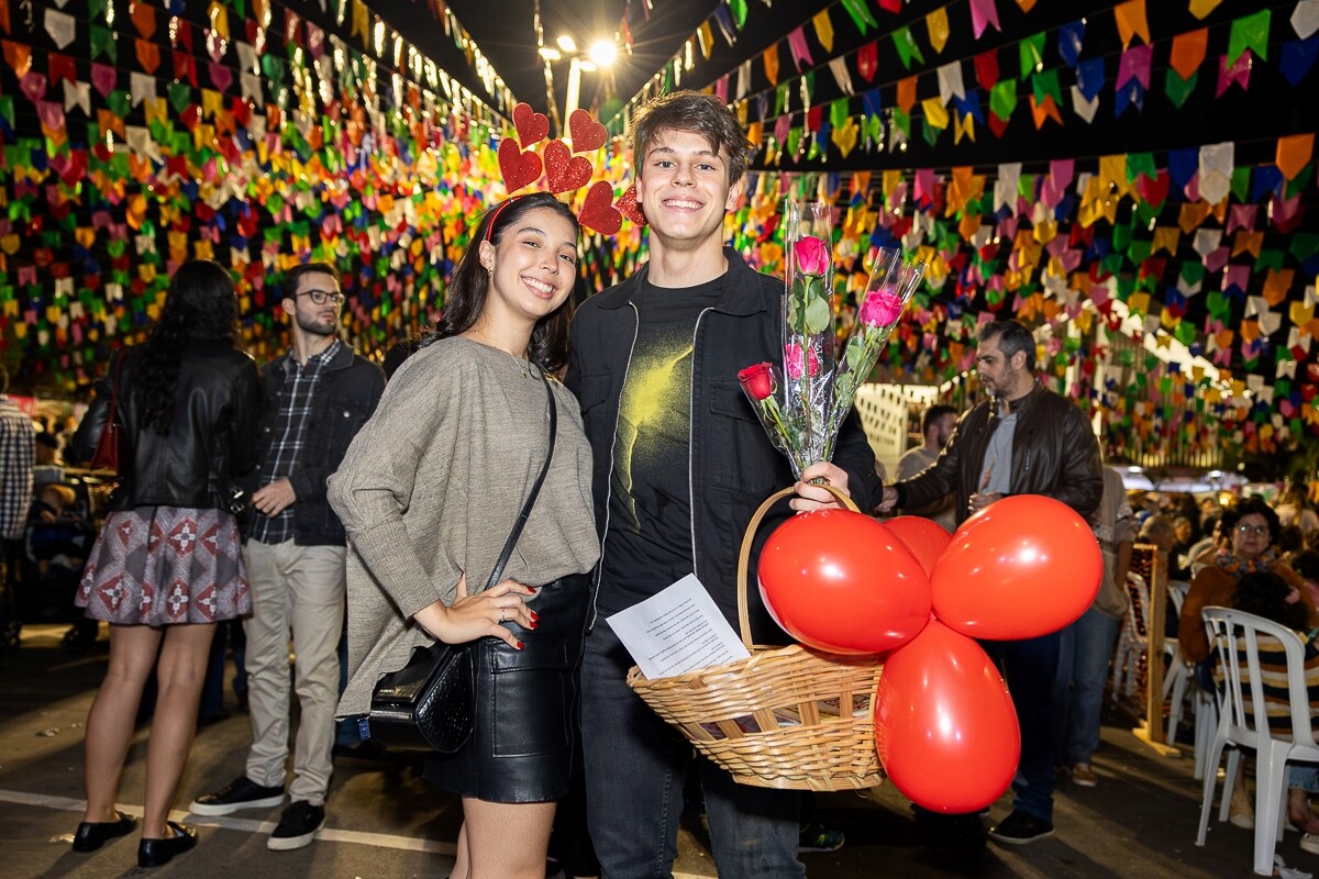 Maria Eduarda Hormazabal e Bernardo Aires