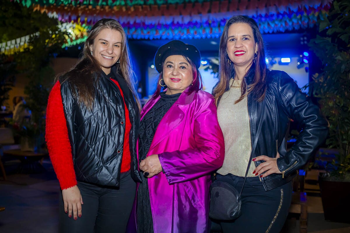 Maria Luisa Fernandes, Vandira Peixoto e Manuella Peixoto