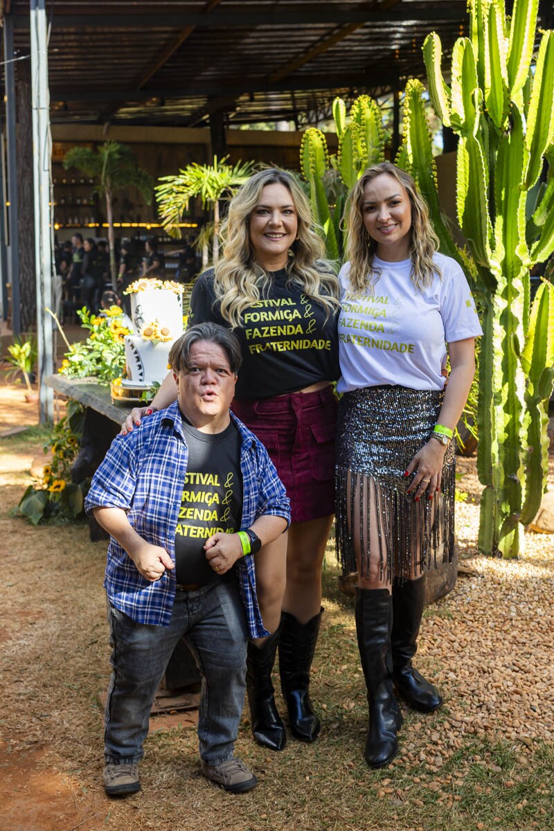 Ricardo Elias, Carolina Ritterbusch e Camila Formiga