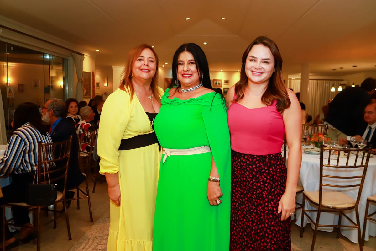 Ana Cláudia Miziara, Katia Piva e Gardênia Oliveira