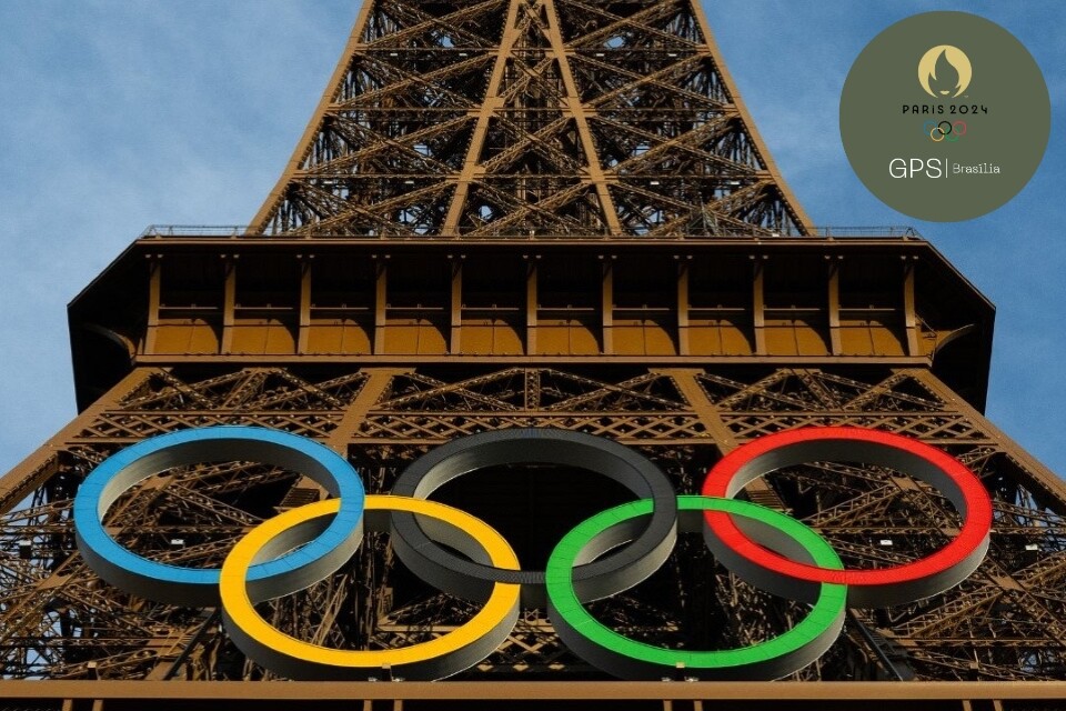 Anéis olímpicos na Torre Eiffel - reprodução X