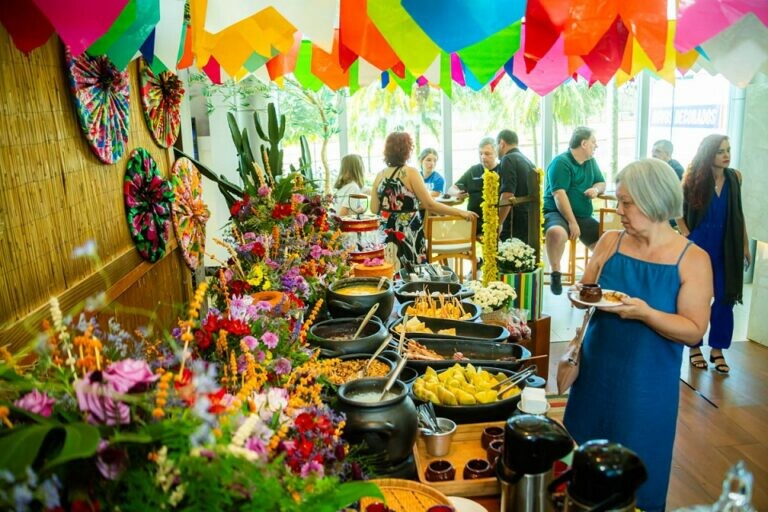 Arraiá teve direito a buffet completo com comidas típicas | Fotos: Rayra Paiva/ GPS Brasília