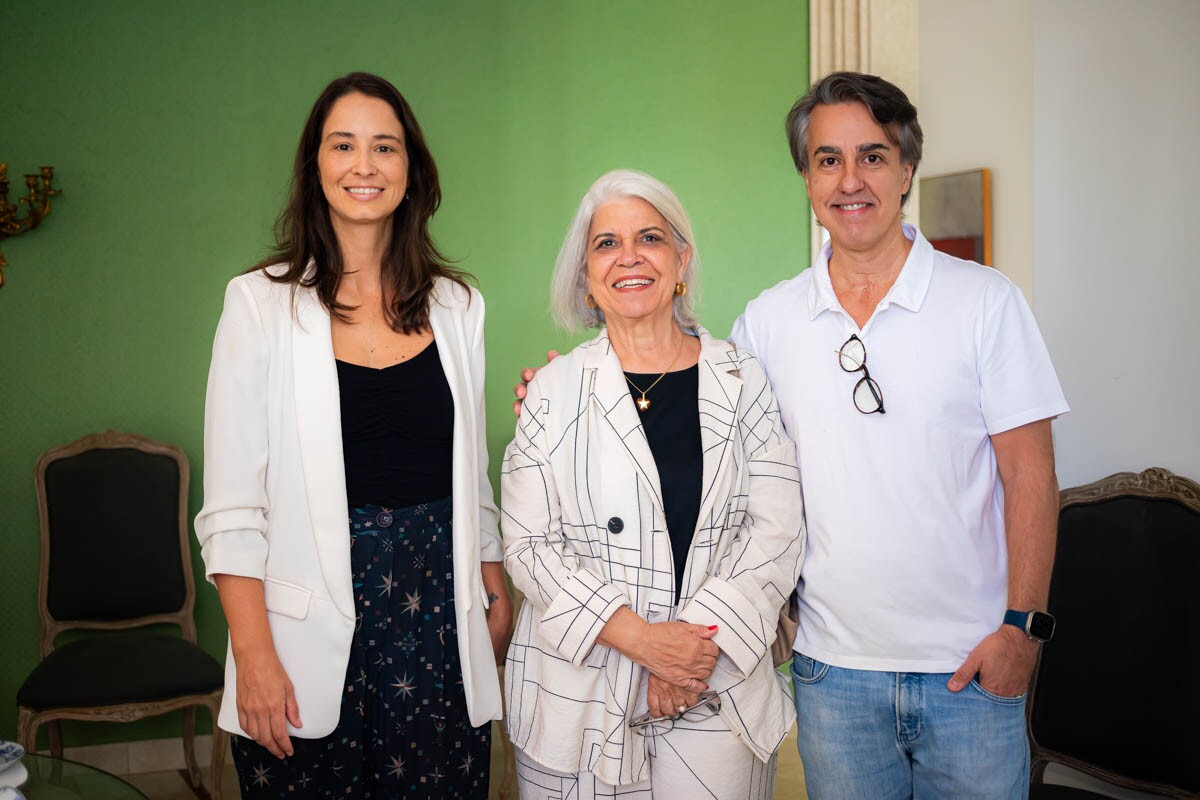 Bruna Constantino, Martha Fialho e Leonardo Marques