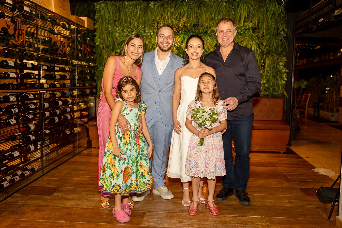 Catharina Figueiredo, Marcella Figueiredo, Felipe Menezes, Lucyenne Landim, Maia Figueiredo e Júlio Figueiredo 