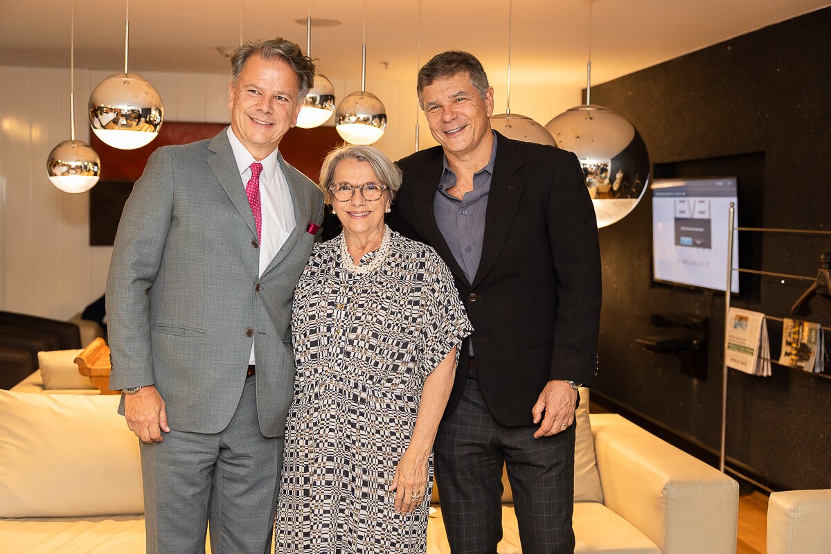 Fabiano Cunha Campos, Evelyne Gebrim e Marcos André Aquino