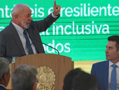 Lula reafirmou que a prioridade na escolha das obras é para localidades críticas e com vazios assistenciais