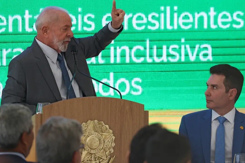 Lula anuncia investimentos de R$ 41,7 bilhões no Novo PAC Seleções