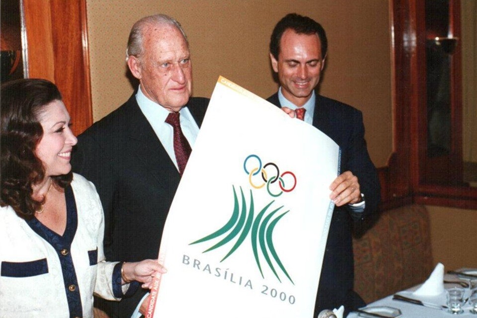 Márcia Kubitschek, João Havelange e Paulo Octávio a candidatura de Brasília 2000 teve muitos apoios de peso