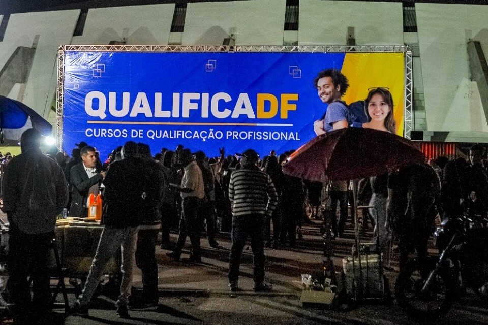 O programa também oferece material didático, uniforme e lanche gratuitamente | Foto: Joel Rodrigues/ Agência Brasília