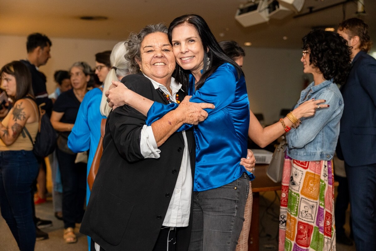 Valéria Cabral e Marcia Zarur