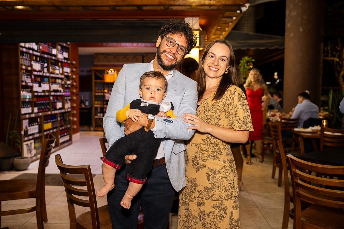 Vinicius Torres, Miguel Moreira e Larissa Arantes