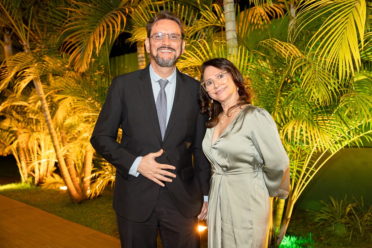Adriano Macedo e Edna Souza