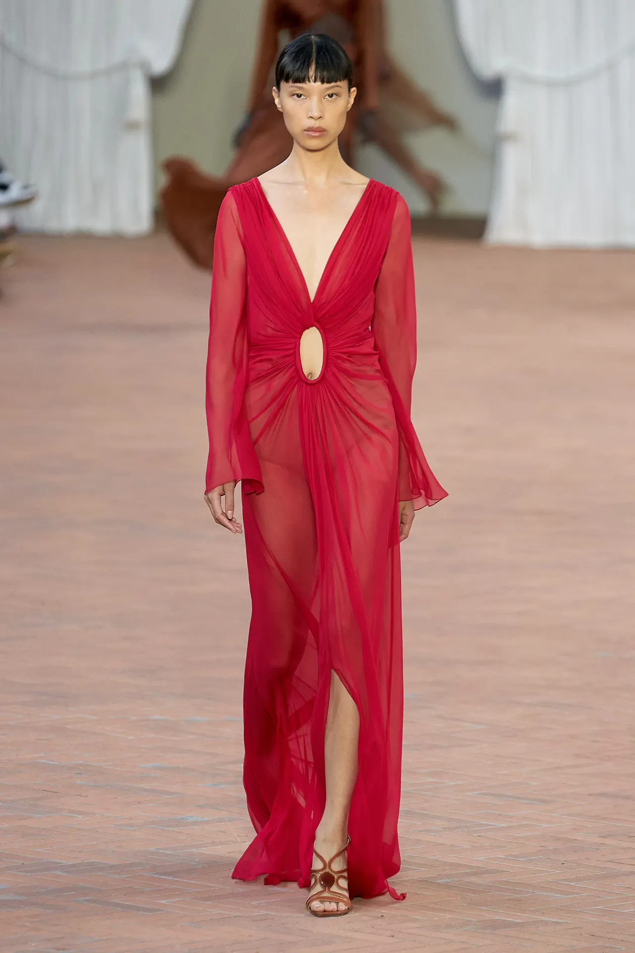 Alberta Ferretti primavera-verão 2024 ready-to-wear