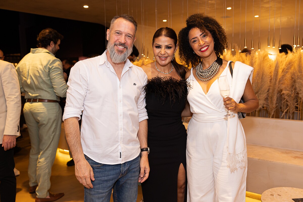 Alexandre Lobo, Eliene Lucindo e Francisca Amaro 