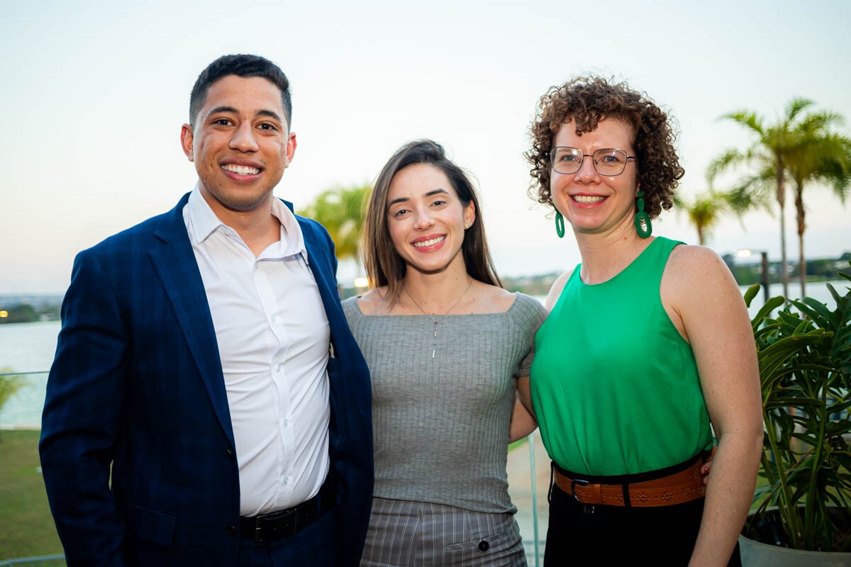 Amilton Jr, Lívia Carneiro e Flávia Moura