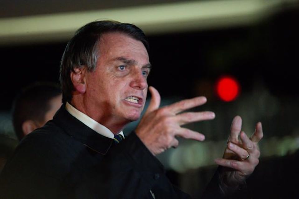 Bolsonaro condena alianças de PL e PT nas eleições e pede que coligações sejam desfeitas