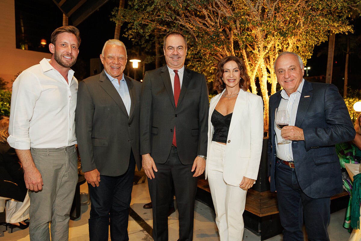 Caio Barbieri, José Humberto, José Aparecido, Paula Santana e General Stumpf