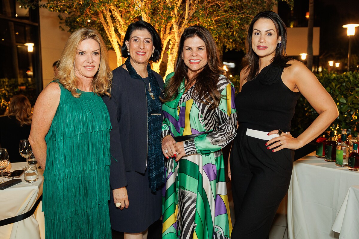 Claudia Maldonado, Beatriz Guimarães, Janine Brito e Taináh Melo