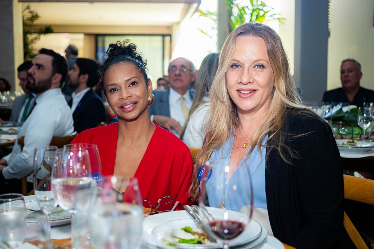 Elma Sousa e Renata La Porta