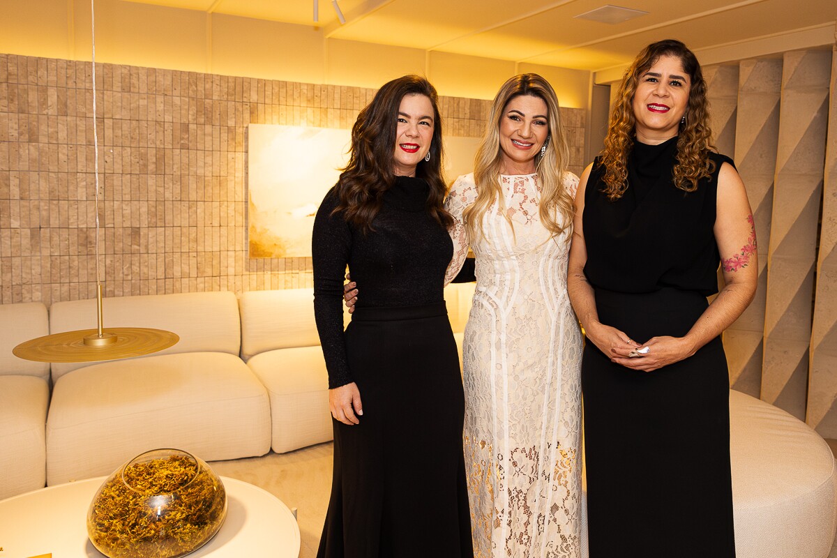 Fernanda Souza, Mariana Lombardi e Verônica Lacerda