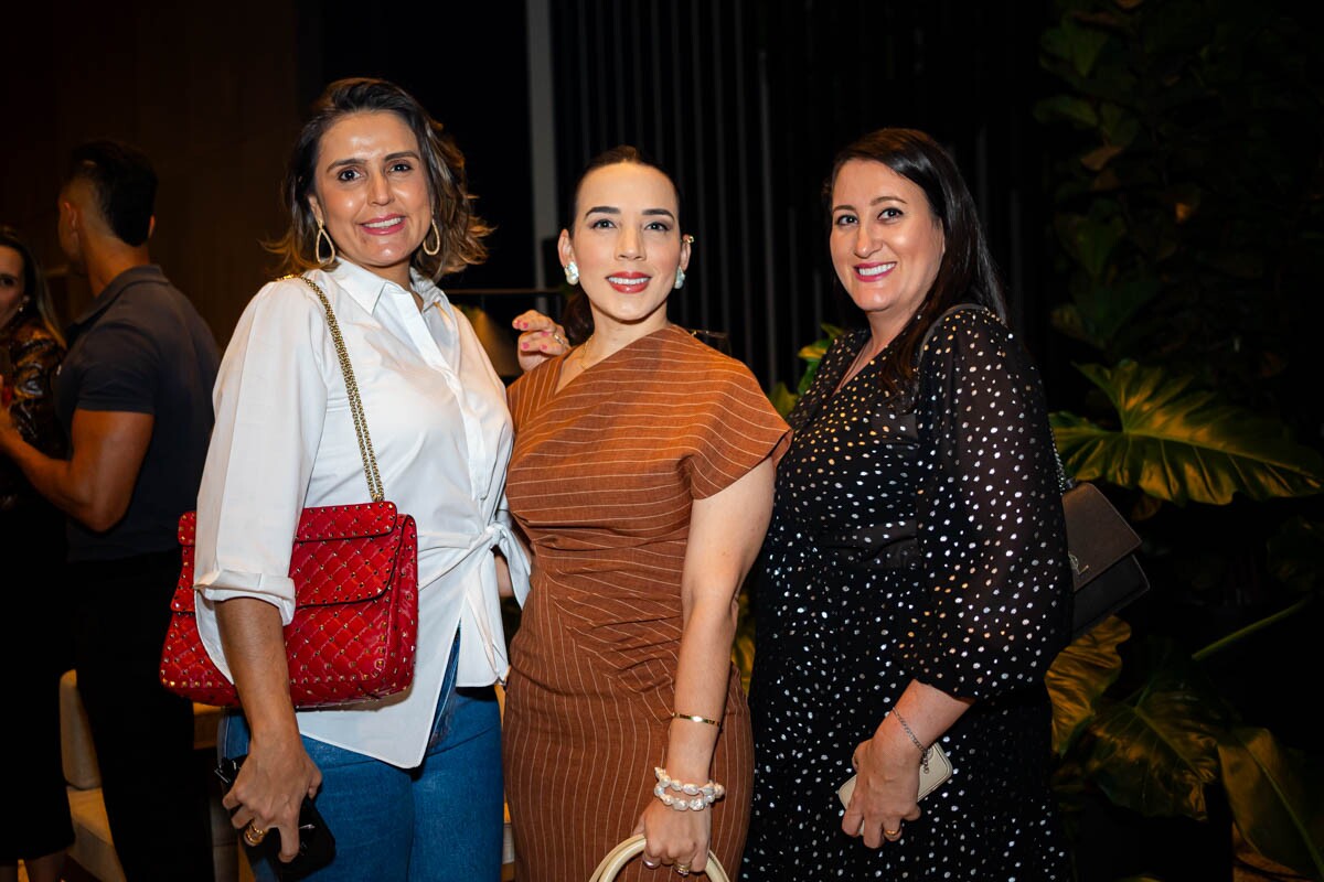 Georgia Lorenzo, Rafaela Dumont e Priscila Bastos