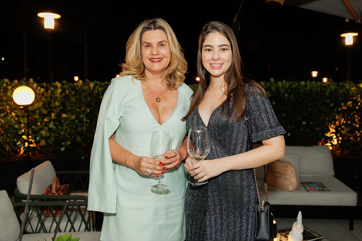 Gisele Barroso e Letícia Siqueira