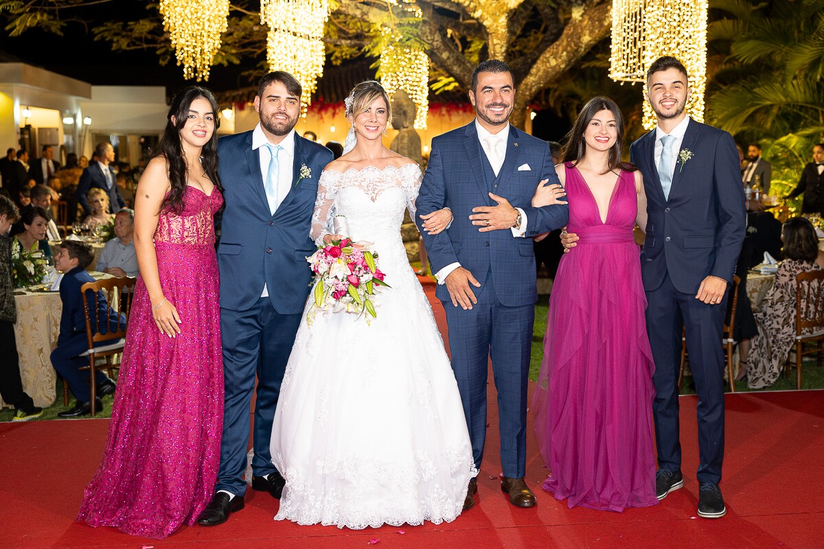 Italo, Ana Júlia, Natália Ribeiro Miranda, Luís Miranda e Eduarda e Davi