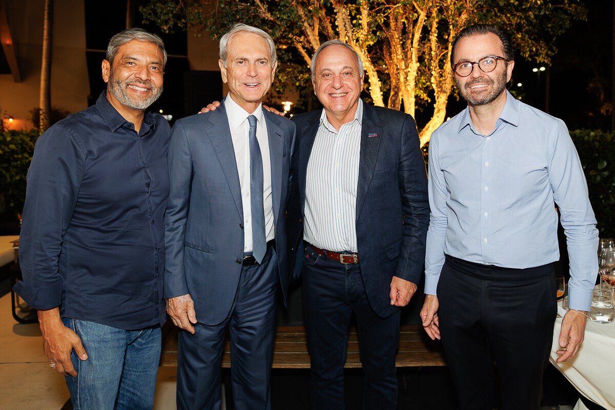 João Marcos Mesquita, Paulo Octávio, General Stumpf e Fábio Kertenes