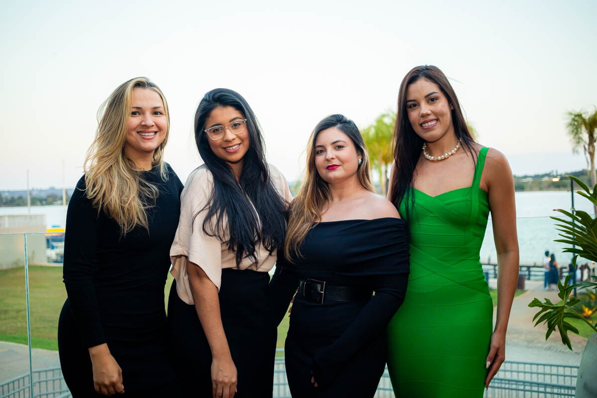 Laís Costa, Any Caroline, Luissa Diez e Letícia Camargo