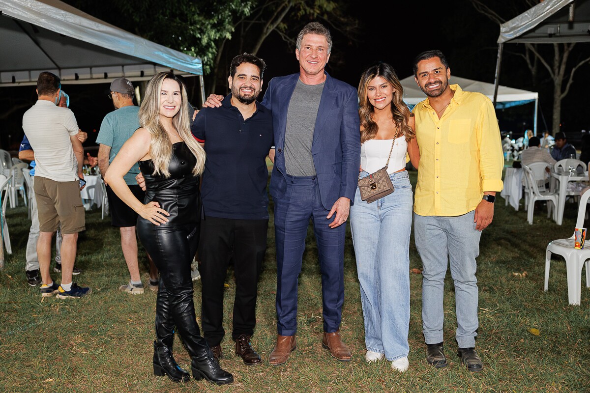 Laissa Leite, Pedro Henrique Pacheco, Rodrigo Durães, Jaqueline Souza e Ricardo Tavares