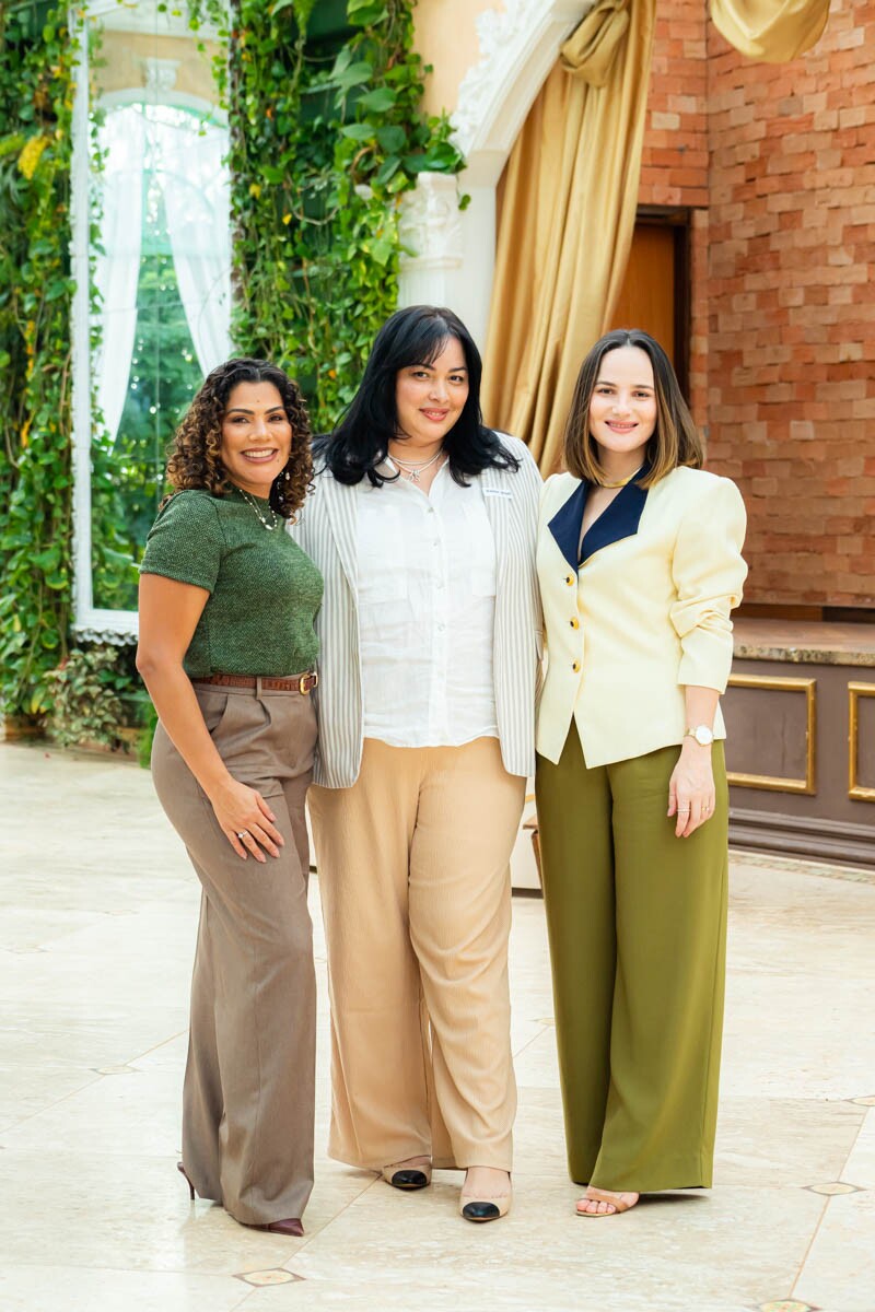 Lindsey Lemos, Daiane Santiago e Leila Santiago