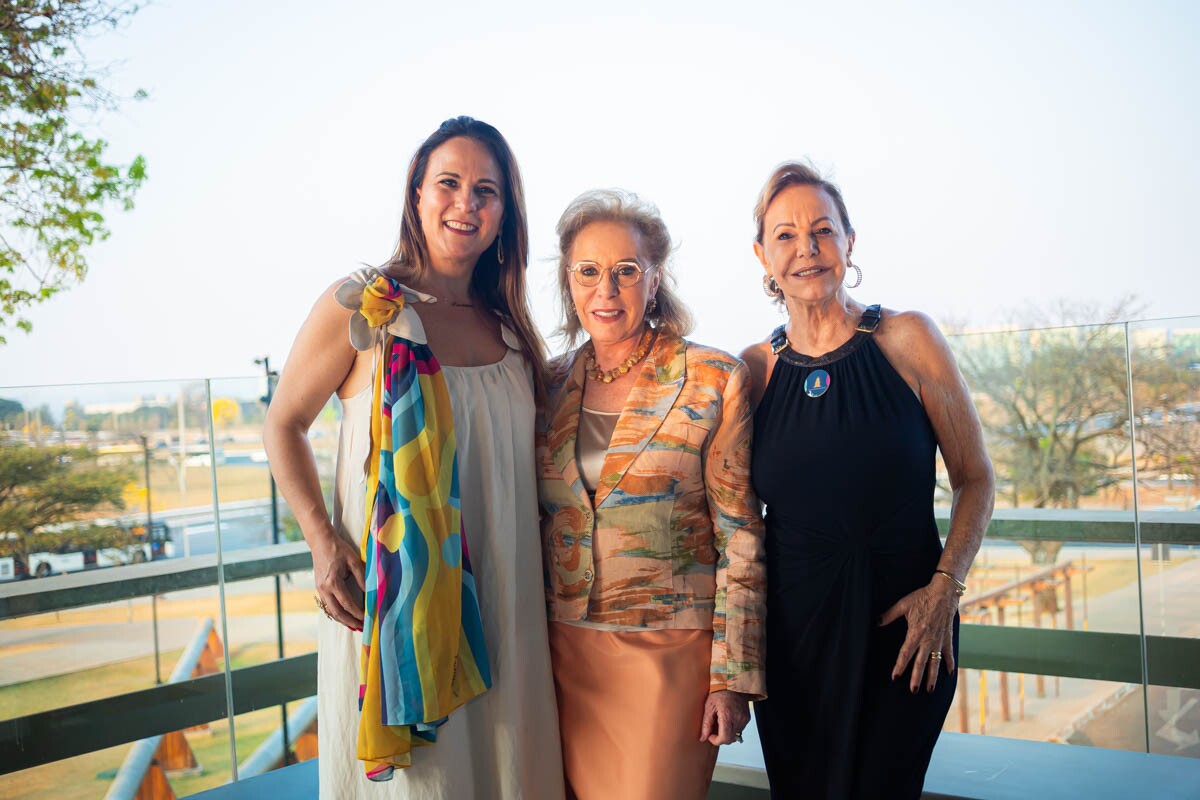 Luciana Roscoe, Janete Vaz e Elizabeth Campos