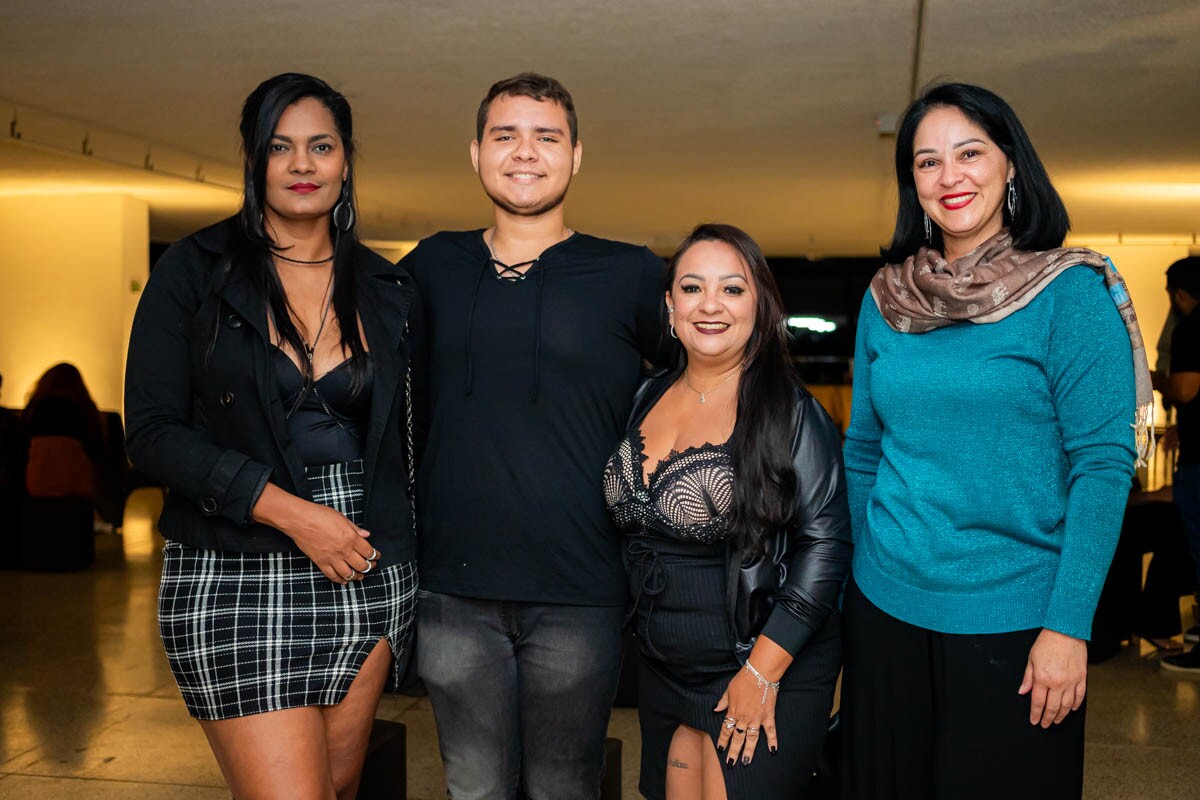 Luiza Nogueira, Júnior Martins, Thayzza D_avila e Rúbia Manazek