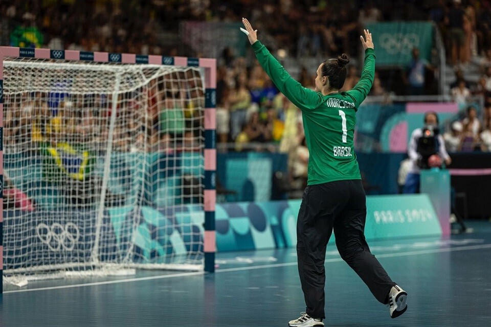 Mais uma vez, a goleira Gabi foi o grande destaque da seleção brasileira | Foto: Bruno Ruas/ CBHb