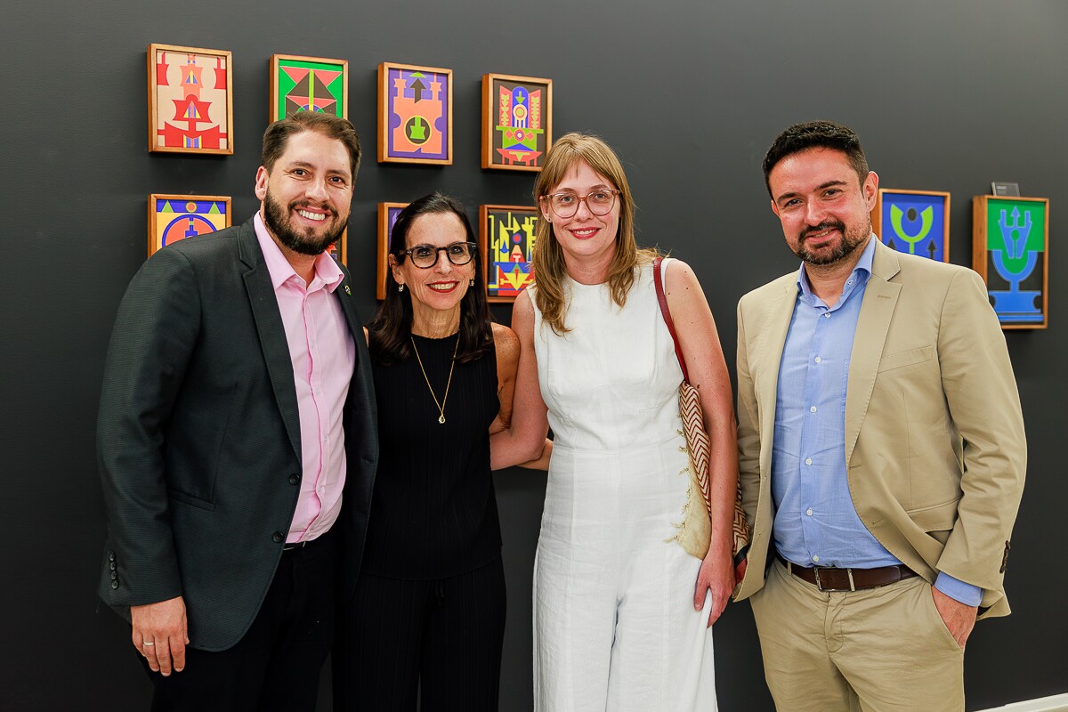 Márcio Tavares, Lilia Schwarcz, Sara Seilert e Jakson Raymundo