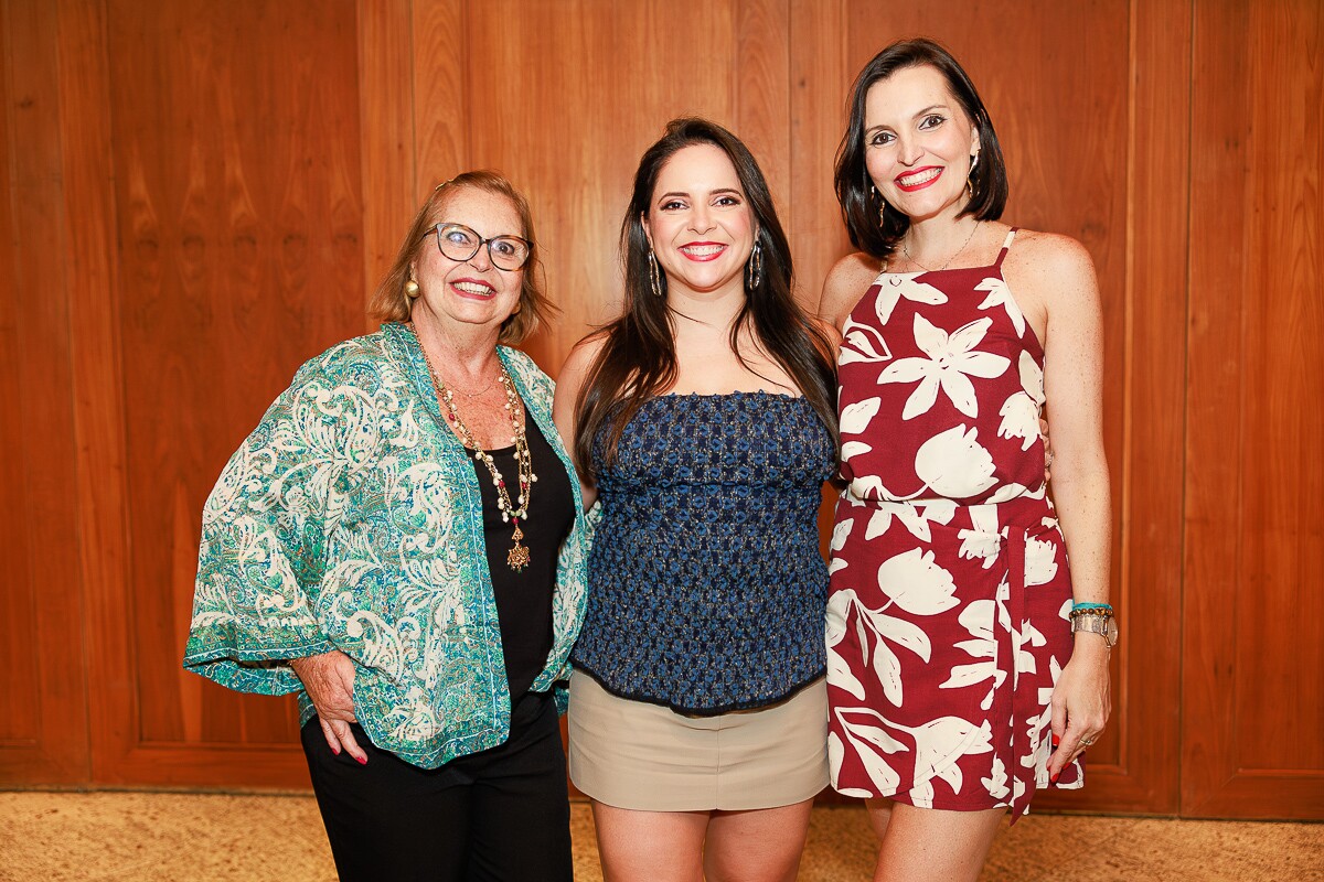 Maria Rita Prata, Marcella Oliveira e Maria Gabriela Prata