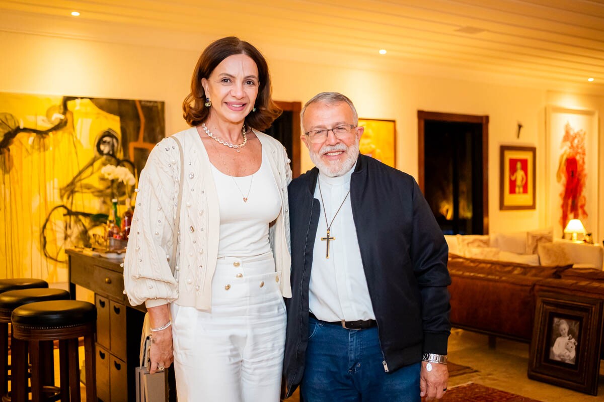 Paula Santana e Padre Henrique