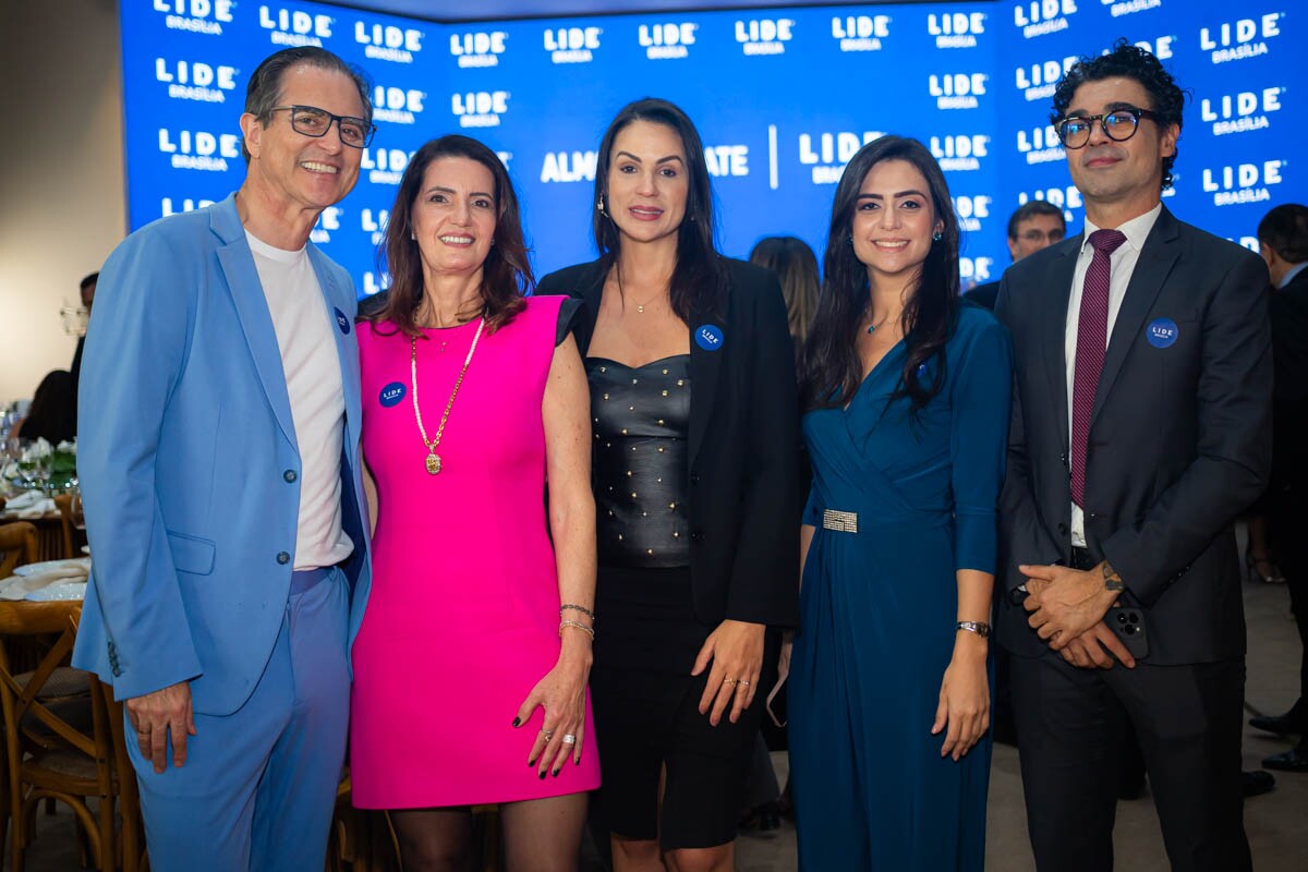 Paulo Lopes, Sandra Rodrigues, Tainah Mello, Gabriela De Paula e Alberto Martins