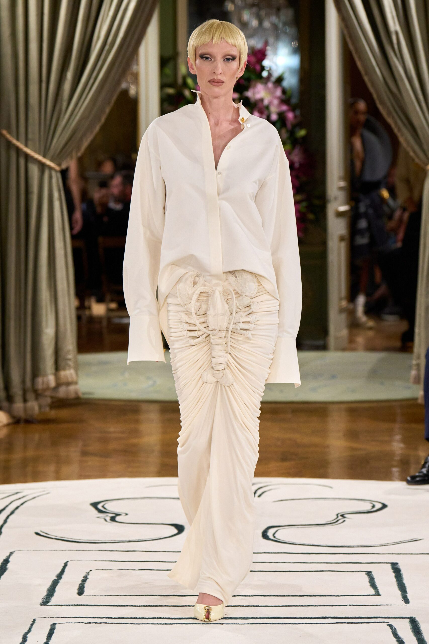 Schiaparelli primavera-verão 2024 ready-to-wear