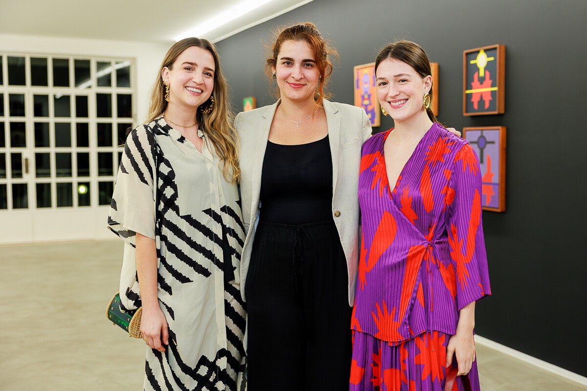 Sophia Haaland, Carla Cal e Maria Ferro