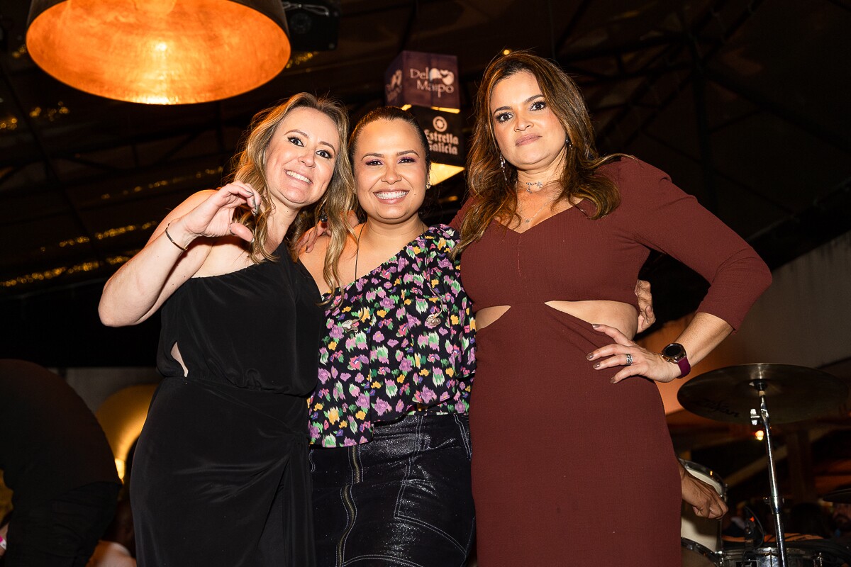 Tati Pinardon, Adriana Samartini e Mari Samartini 