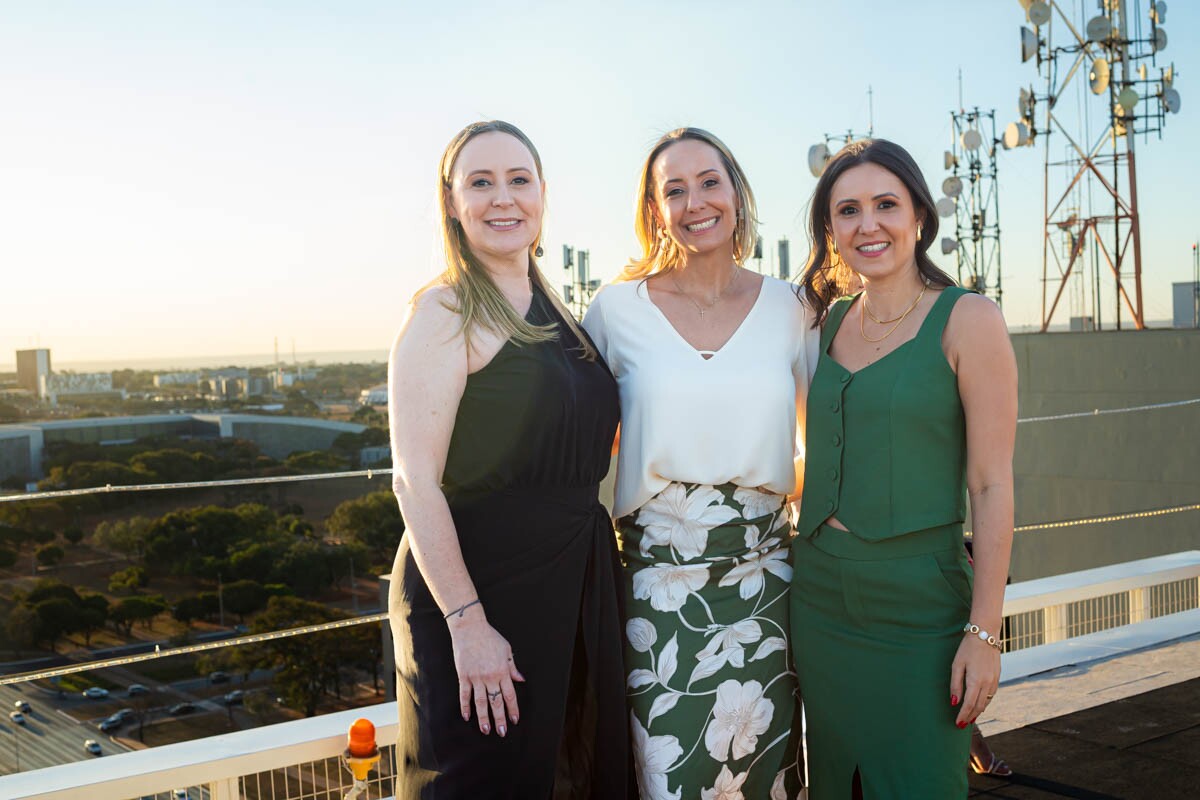 Tati Pinardon, Bruna Gomes e Michelle Machado