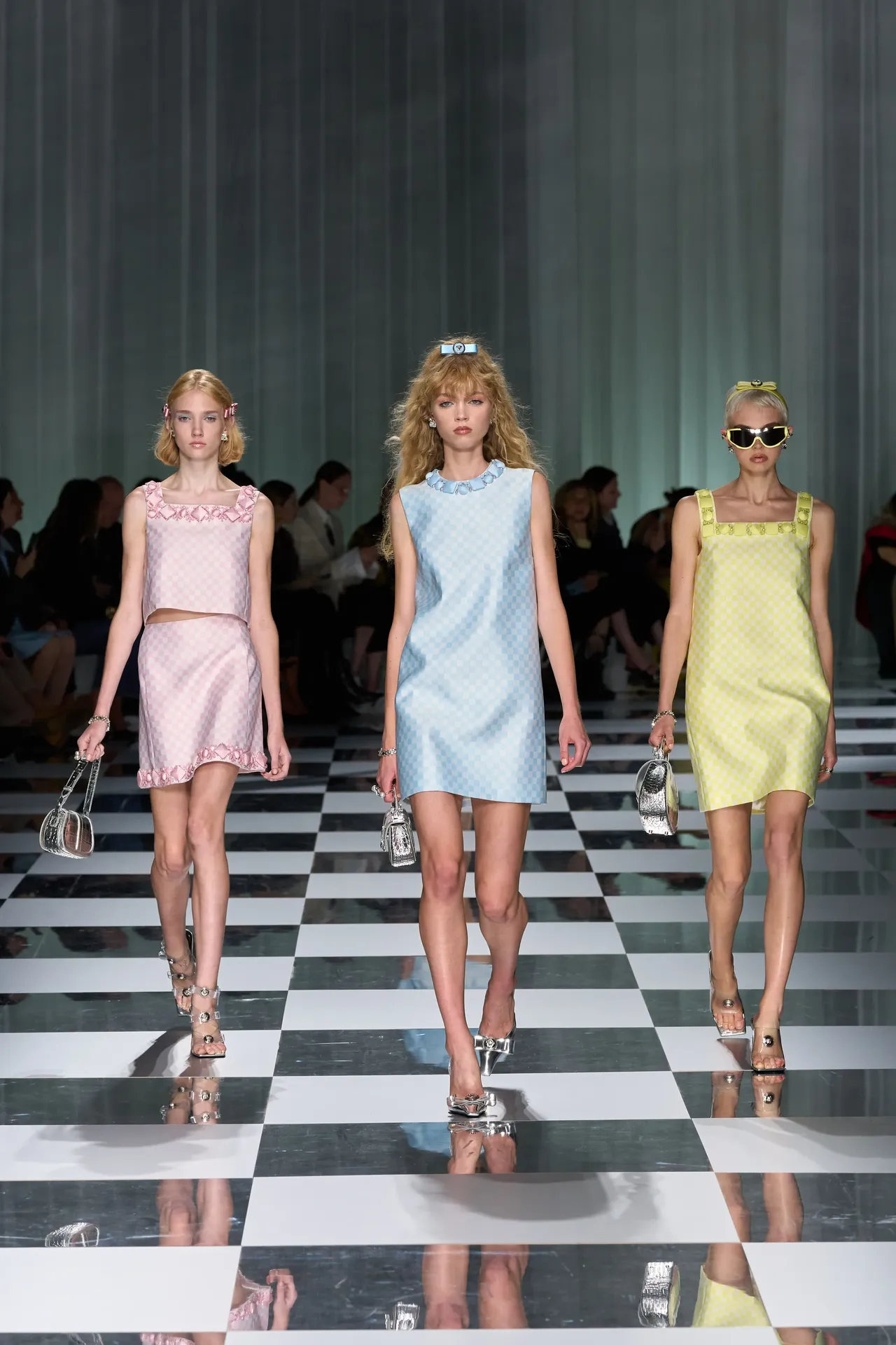 Versace primavera-verão 2024 ready-to-wear