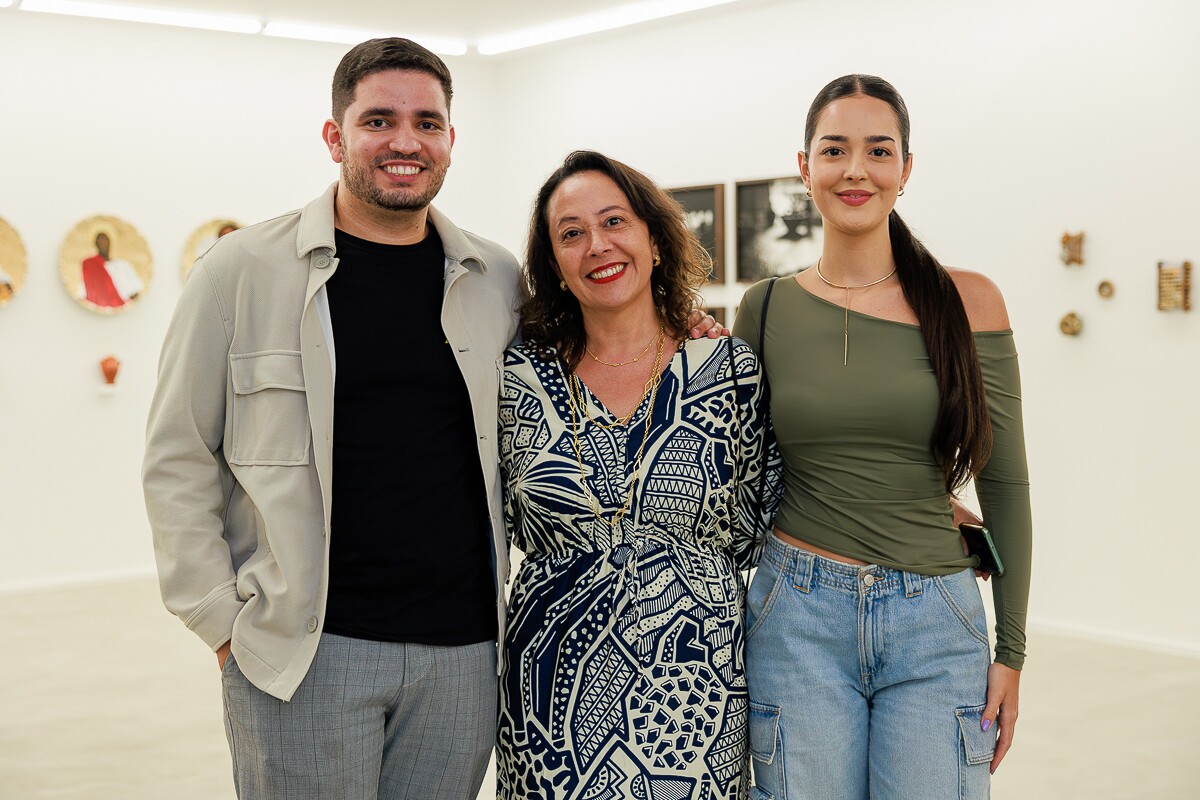 Vinicius Brito, Cinara Barbosa e Marina Barbosa