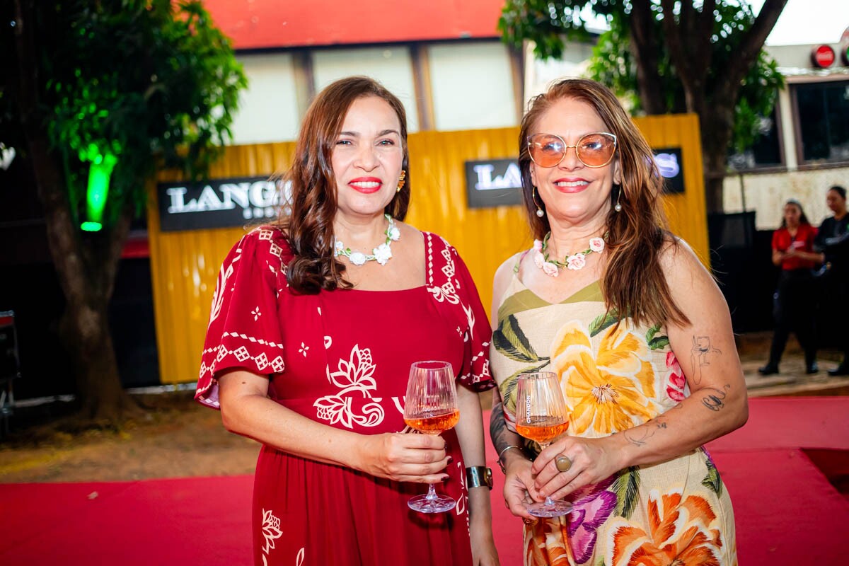 Adriana Tavares e Gláucie Lima