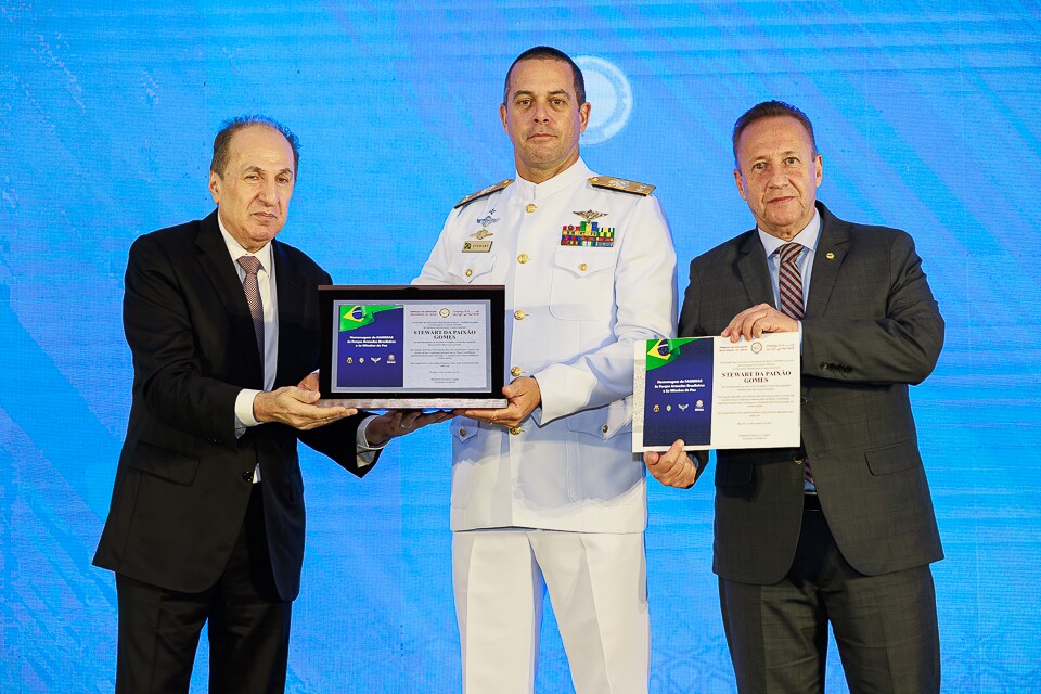 Ali Hussein El Zoghbi, Almirante Stewart e Delduque Martins