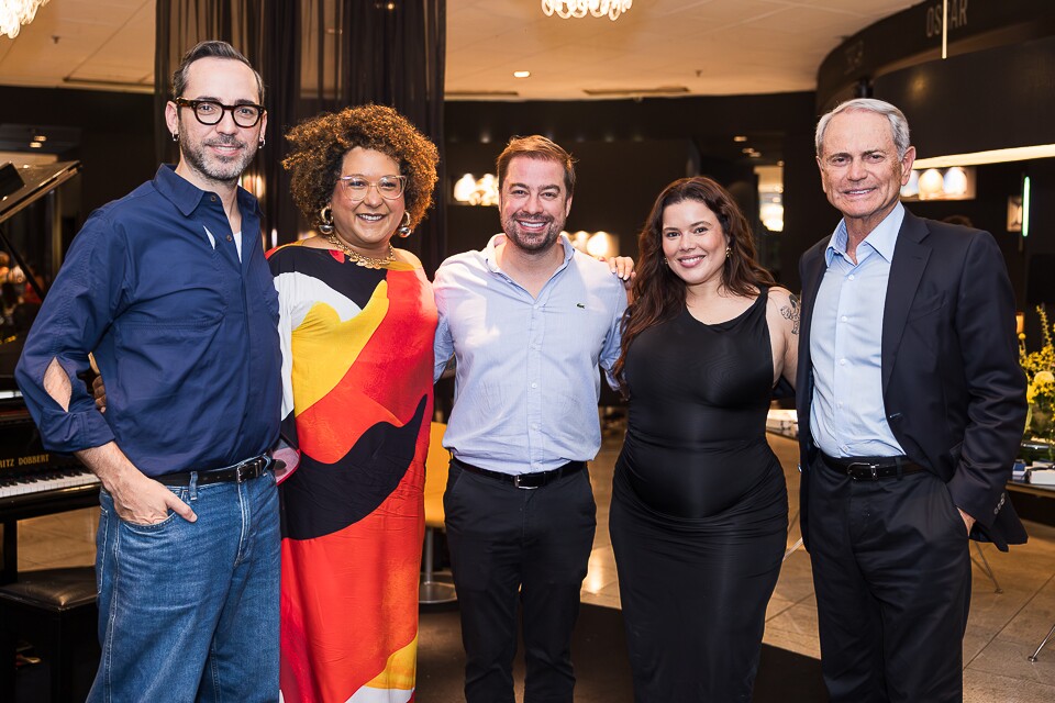 Augusto Mariotti, Isa Silva, Gilberto Azevedo, Duda Maia e Paulo Octávio