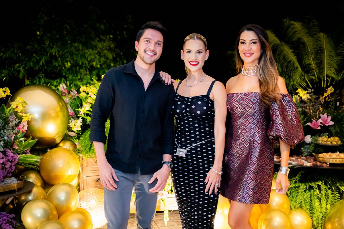 Davi Alves, Mariana Arraes e Bruna Rezende